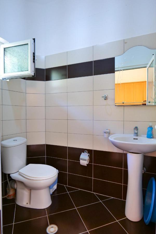 Kalemi Apartments Qazim Pali ภายนอก รูปภาพ